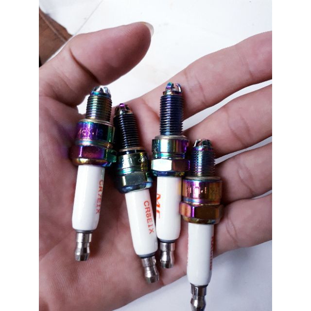 Bugi Titan Iridium 3 Chấu Đánh Lửa Mc