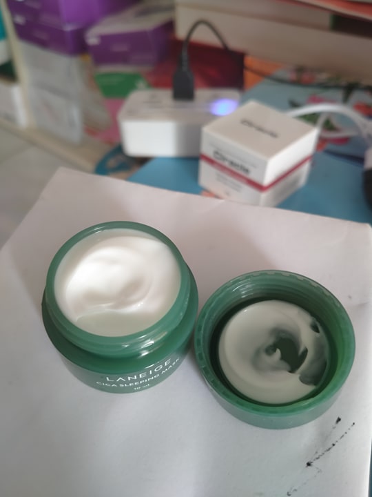 Mặt Nạ Ngủ Dưỡng Ẩm