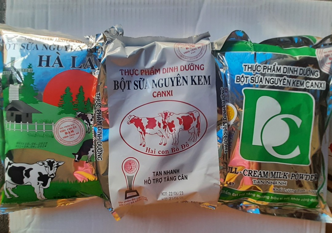 1.5KG BỘT SỮA NGUYÊN KEM CANXI hiệu Bích Cơ (gồm Hai con bò đỏ, Hà Lan, BC - 500gram/bịch)