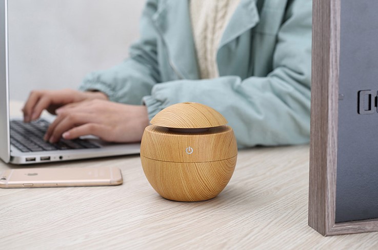 Máy Xông Tinh Dầu Phun Sương Tạo Đổ Ẩm