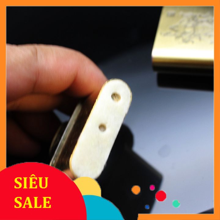 Bật lửa xăng đá HY676 khắc chìm hình Quan Công độc đáo