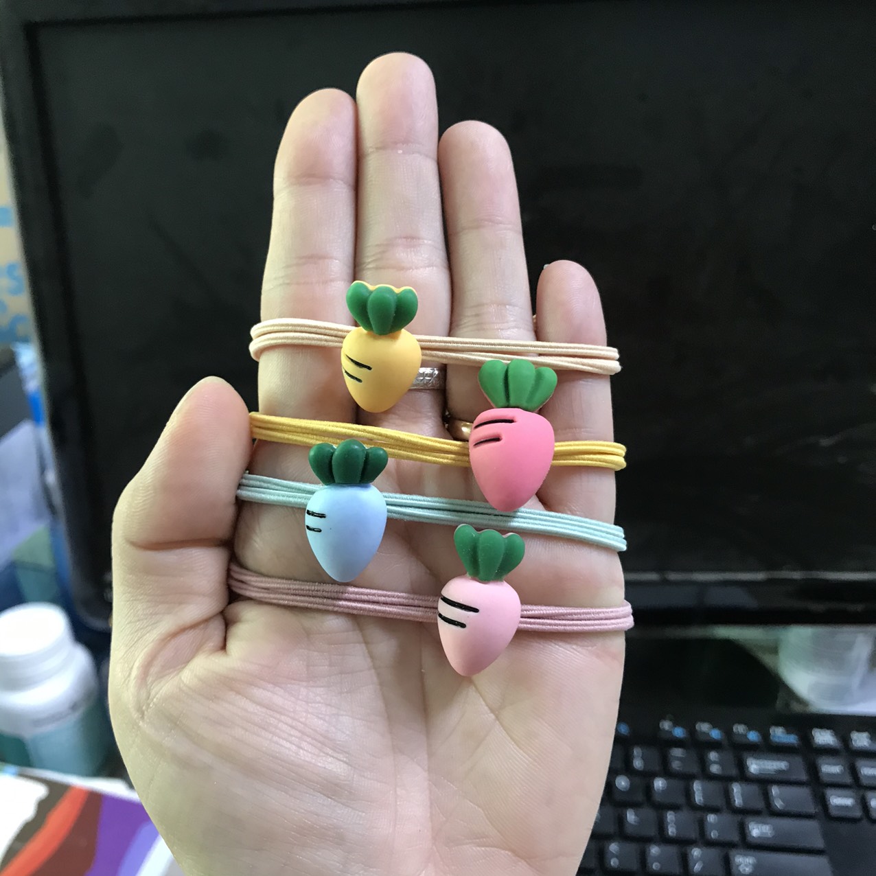 Combo 5 Dây cột tóc hình củ cải xinh xắn