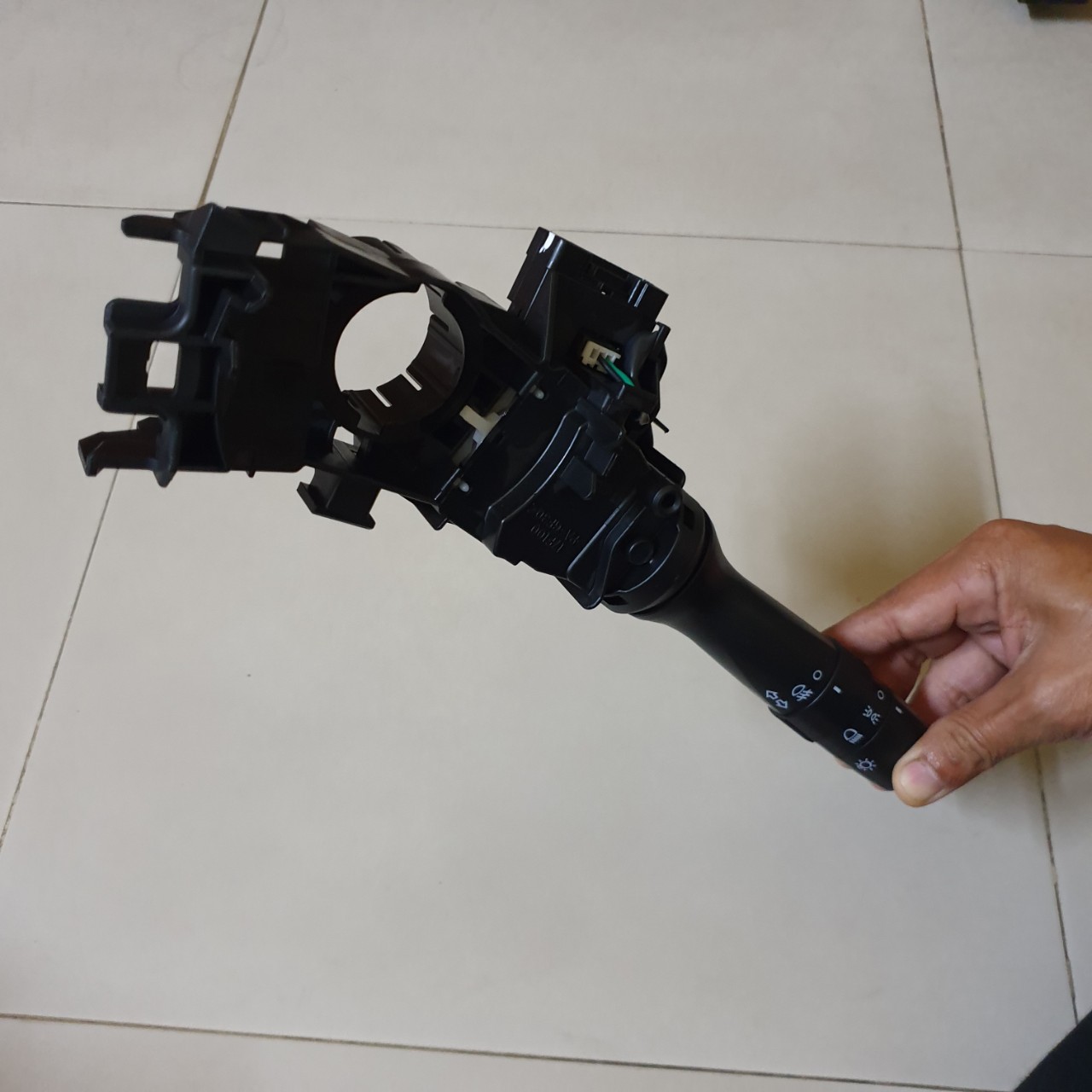 Innova, Vios Phase Switch Model 2006-2015 Model with Underbody Lights