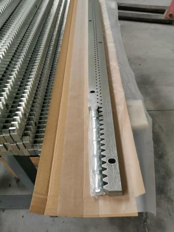 Bộ 10 thanh ray ( 10 mét) cửa cổng cửa lùa Sliding Gate 100Cm( ray thép) dày 10mm