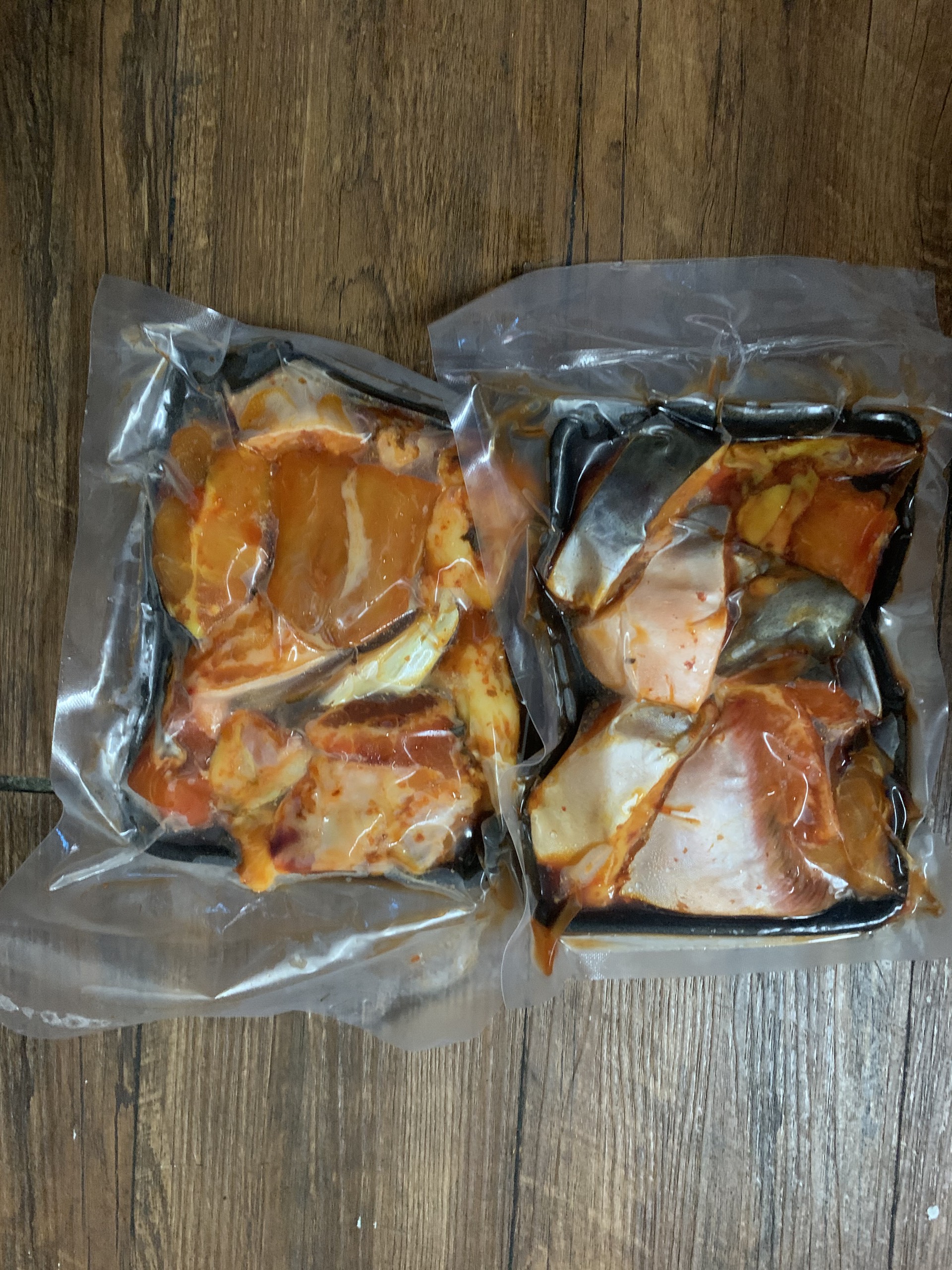 [Giao 24h HCM] Cá Dứa Nuôi ( Cá Tra Bần) Tỏi Ớt 1 Nắng - Khay 500gr