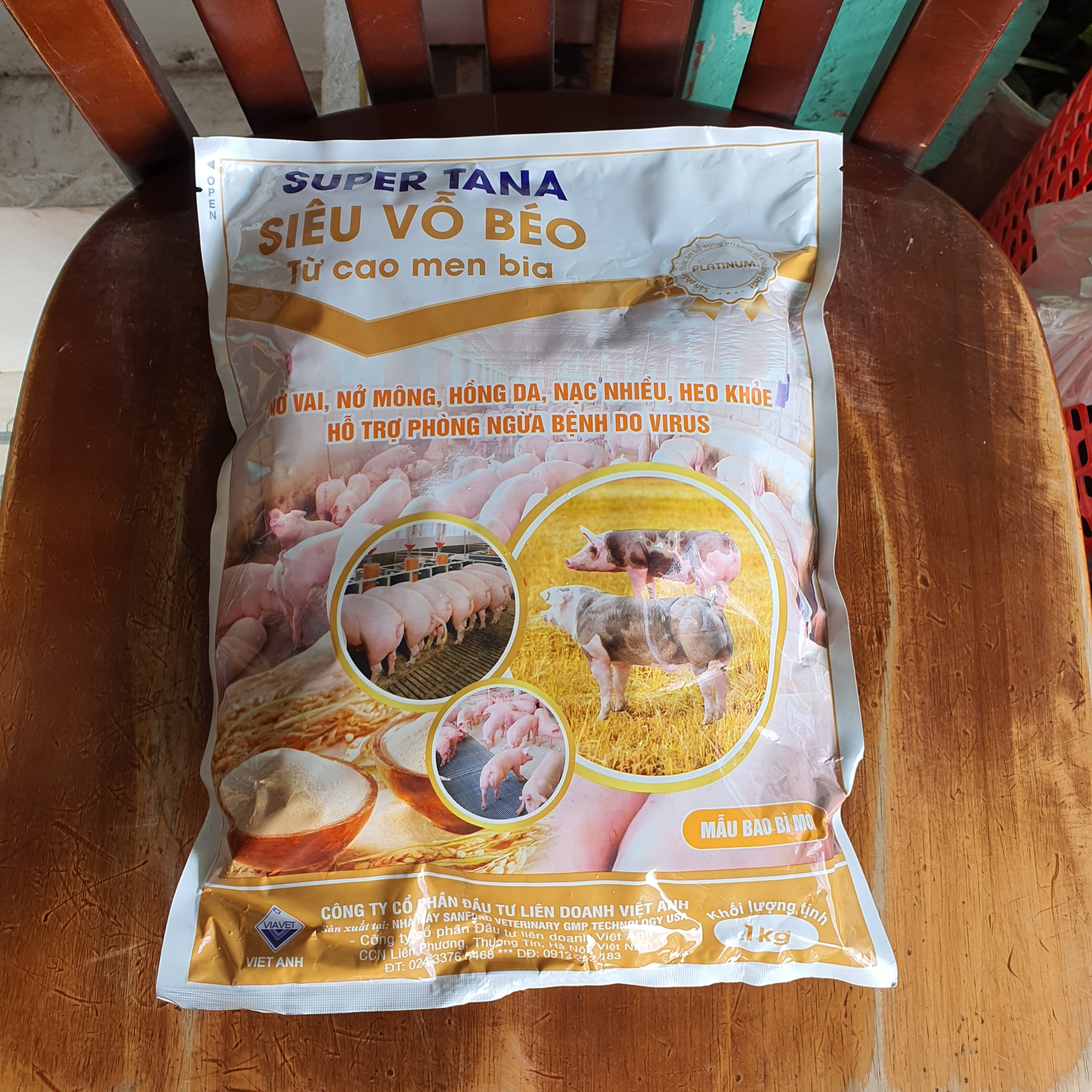 VỖ BÉO CHO HEO SUPER TANA 1kg