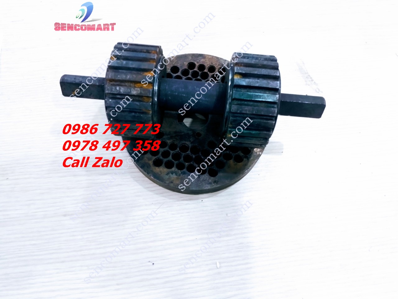 QUẢ LÔ LẮP CHO MÁY ÉP CÁM VIÊN S150 PLUS