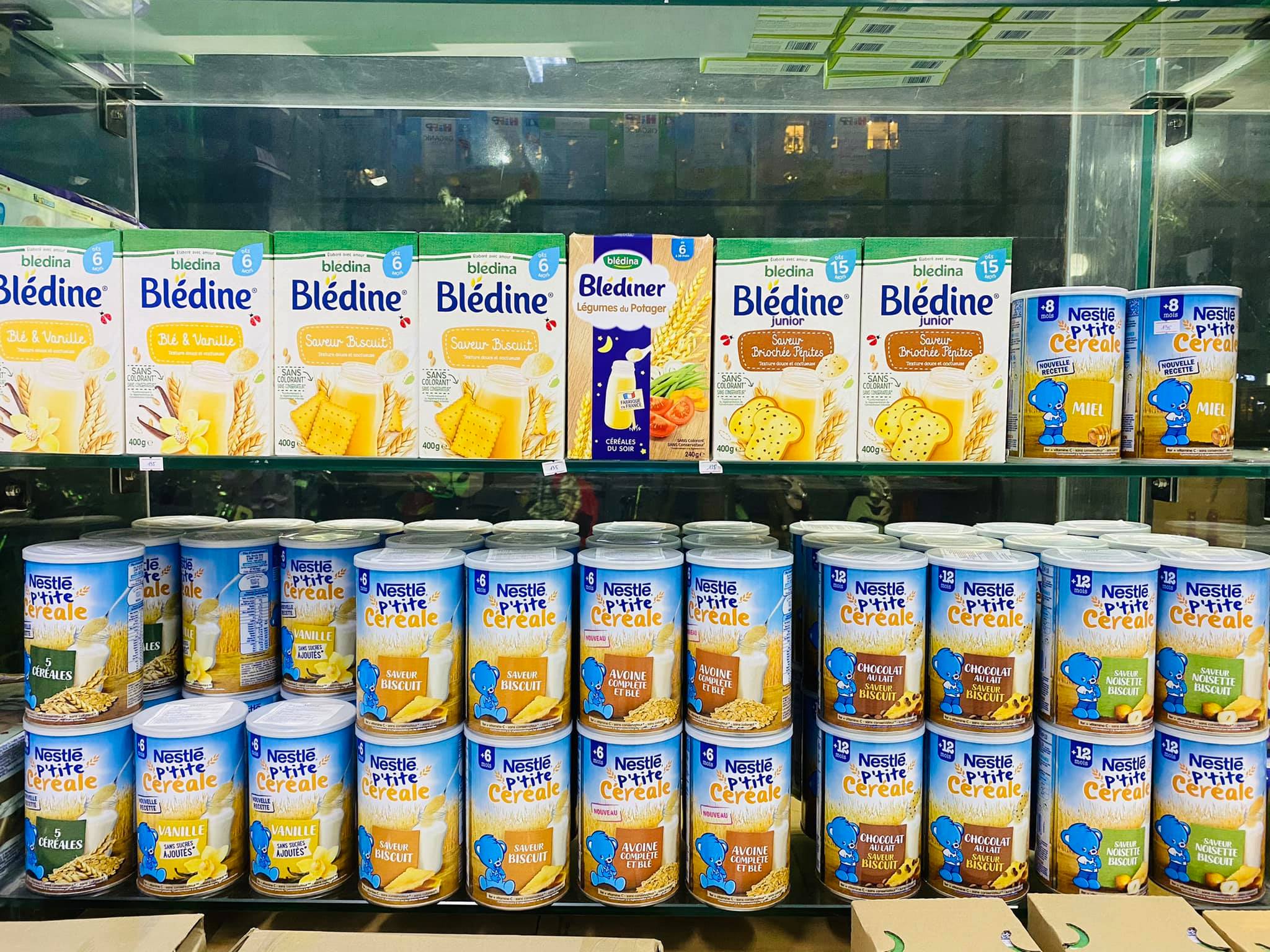 Bột pha sữa Nestle vị bich quy hạt phỉ 400gr 12m+