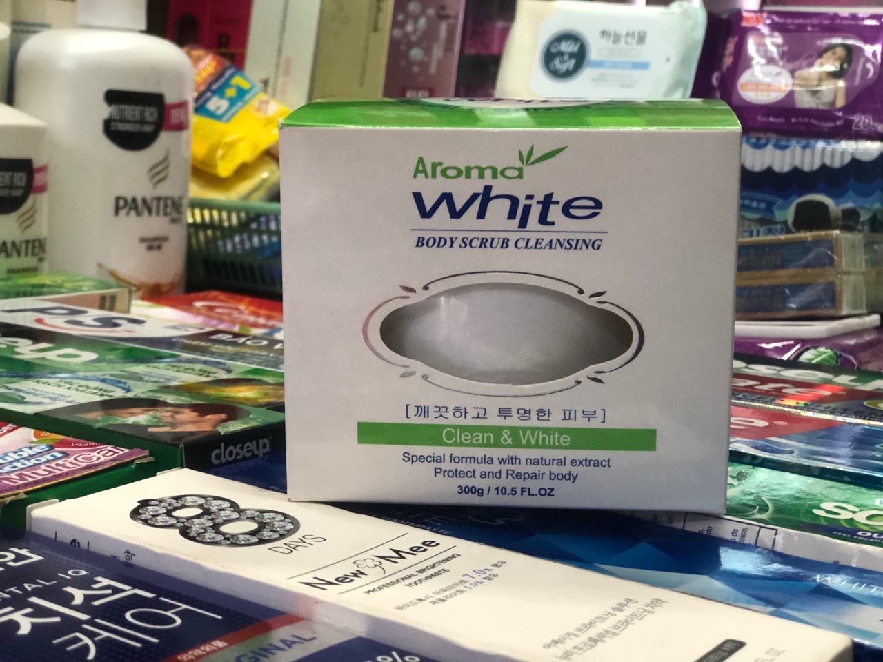 [HCM]Sữa Tắm Cát Trắng Aroma White Body Scrub Cleansing 300g