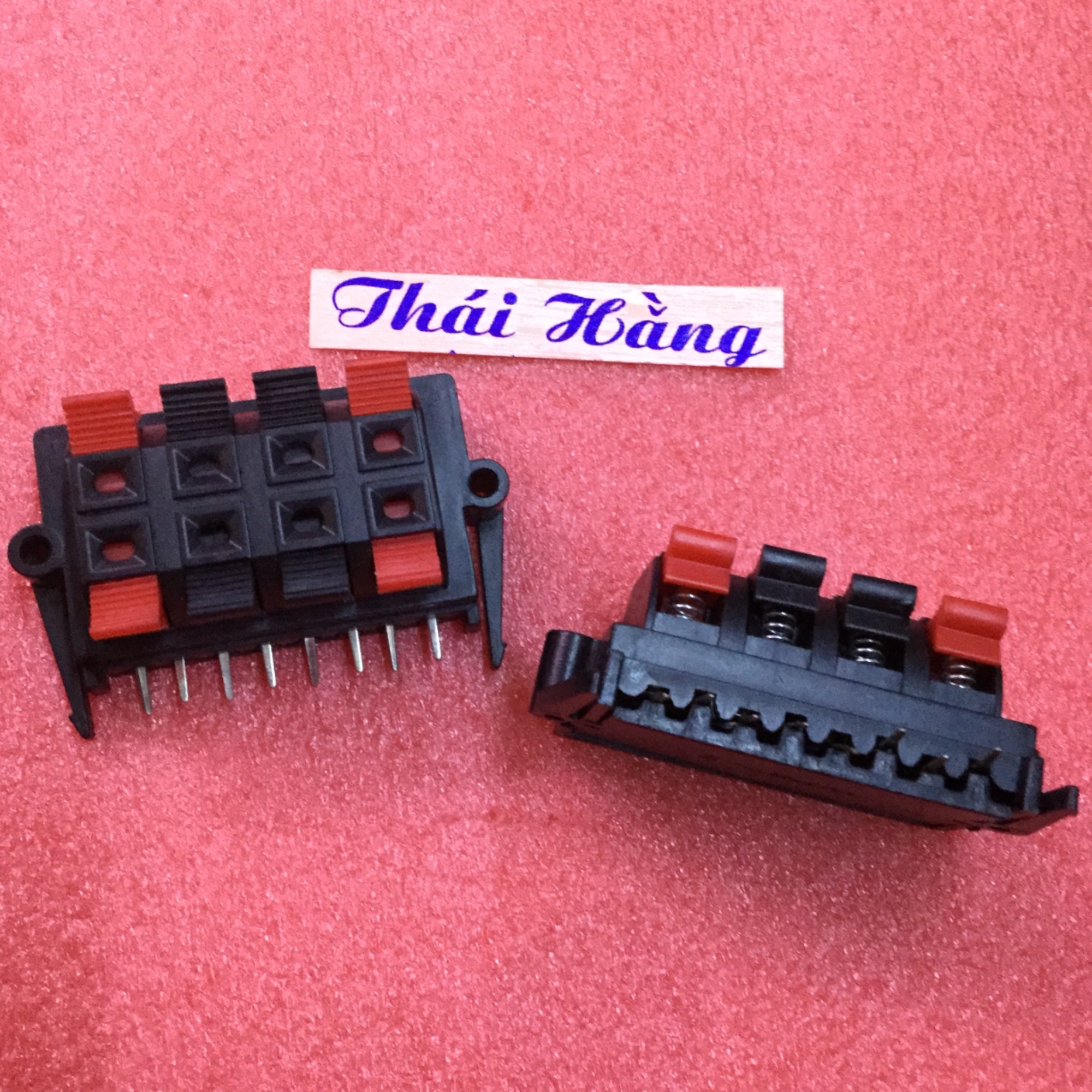 Trạm loa 8 chân WP8-2 giá 2 chiếc
