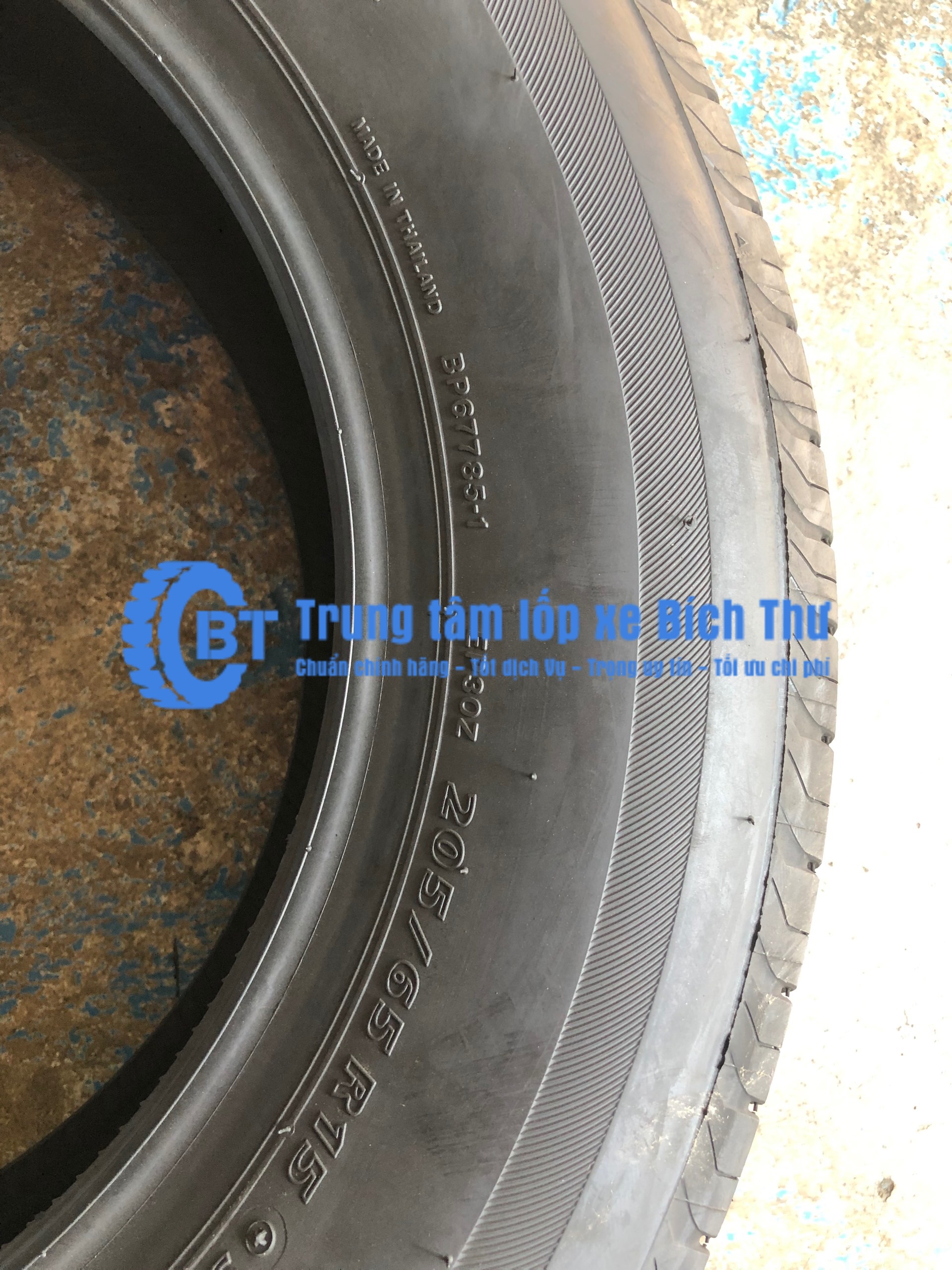 Lốp bridgestone 205/65R15 EP300