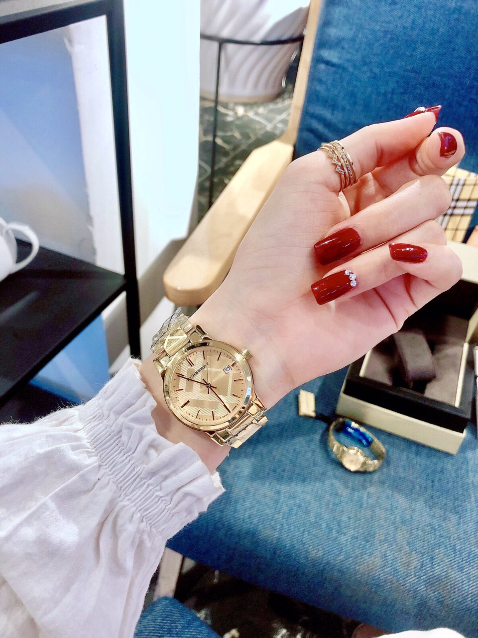Đồng watch women metal wire Burbery stainless steel wire Demi size 34mm fullbox, waterproof, stainless steel shell, high-end fashion luxury