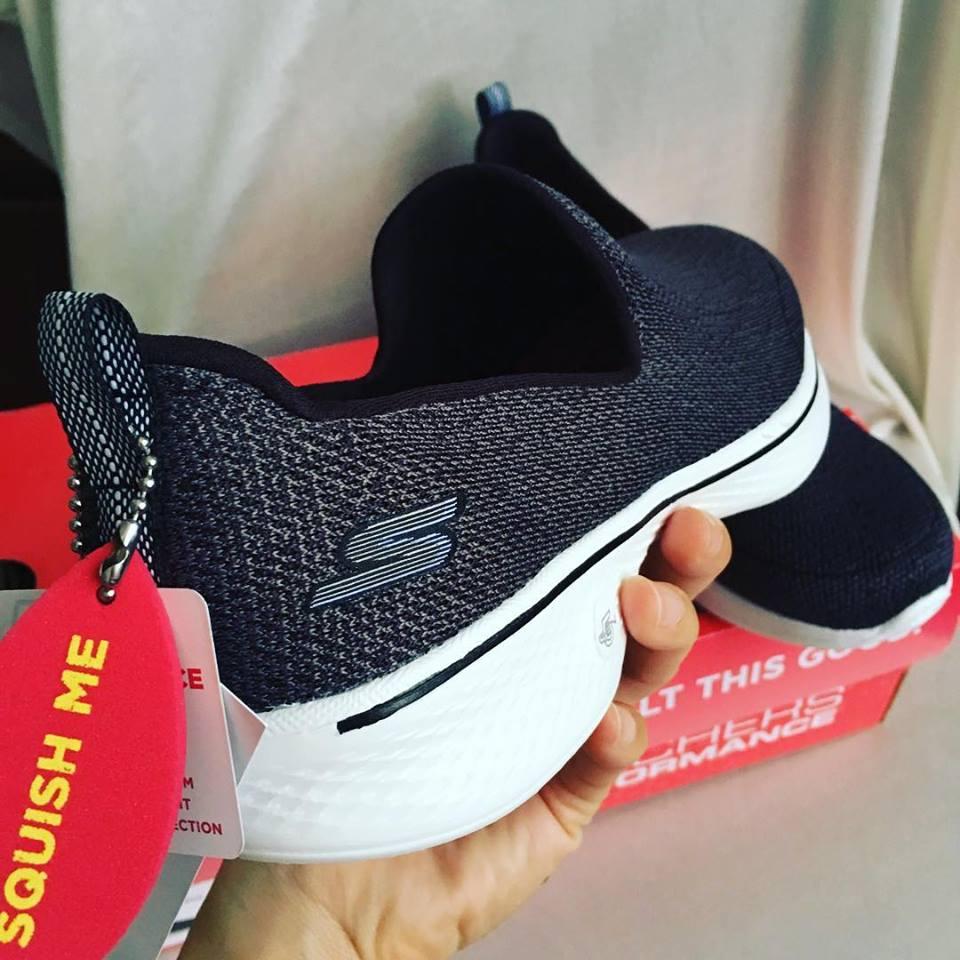 GIÀY SLIP ON - SKECHERS GO WALK 4