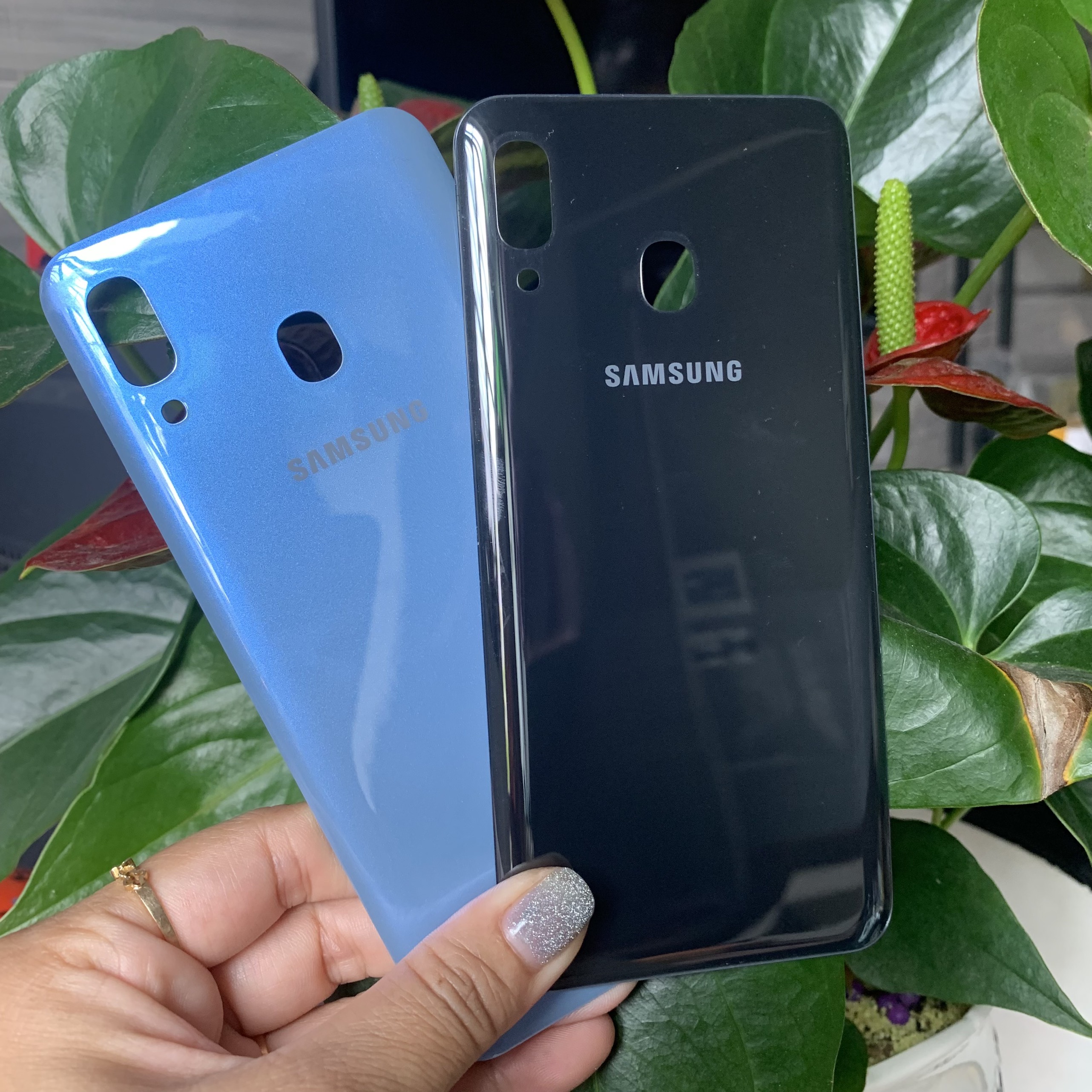 Nắp lưng samsung A30 lưng mỏng
