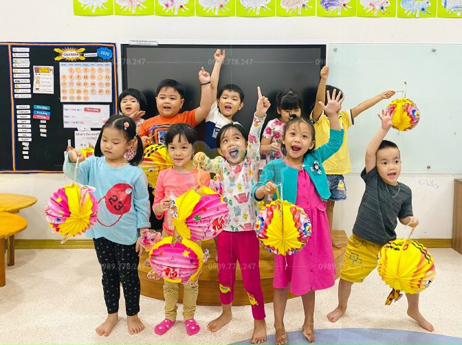 Combo 50 Lồng đèn giấy xếp