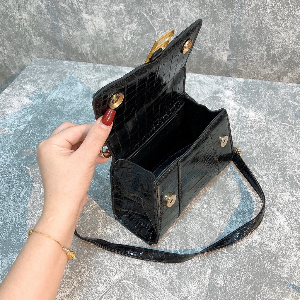 Túi Đeo Chéo Balen Da Rắn Khoá Chữ B