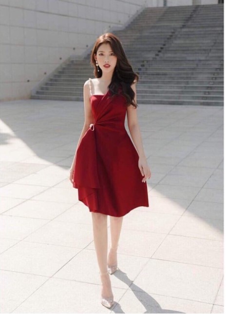 Đầm Lệch Vai Quai Ngọc