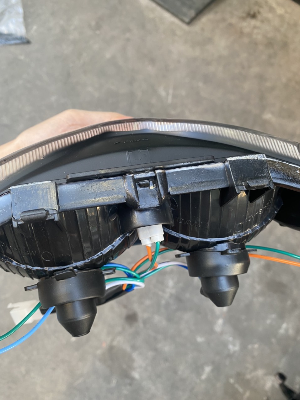 PHA ĐÈN TRƯỚC XE FUTURE 1