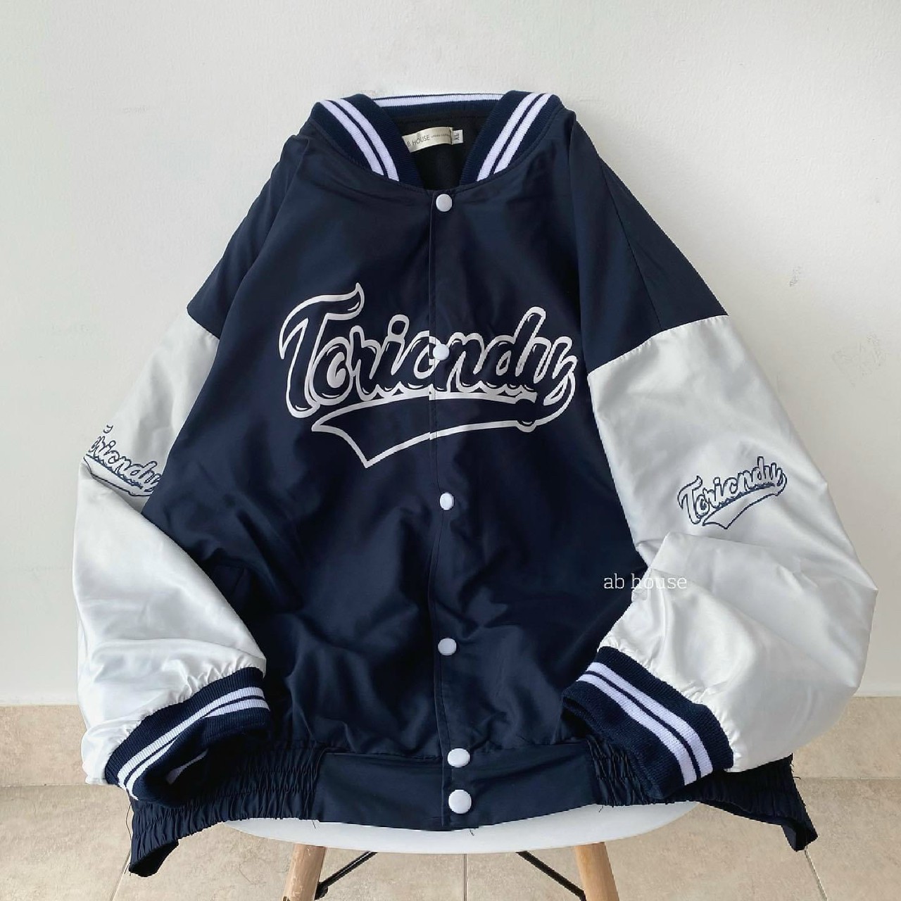 Áo Khoác Dù Toriondy Nam Nữ Cặp❤HOT RẺ ĐẸP❤Áo Gió Chống Nắng Unisex Rộng Black Miack Kiểu bomber Bóng Chày Couple Jakets [ ẢNH THẬT ] - HIỀN LINH UY TÍN SHOP ÁO KHOÁC BOMBER DÙ GIÓ