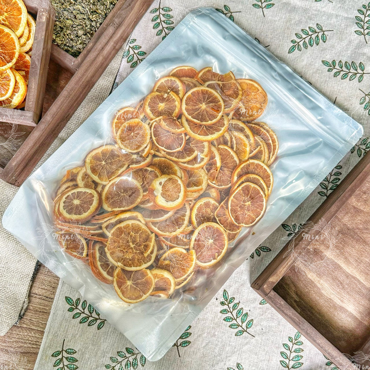Cam Lát Vàng Sấy Khô (Cam Vàng Sấy Lạnh) - Túi 500gr