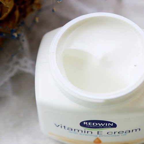 Kem Dưỡng Thể Úc Redwin Cream with Vitamin E 300g