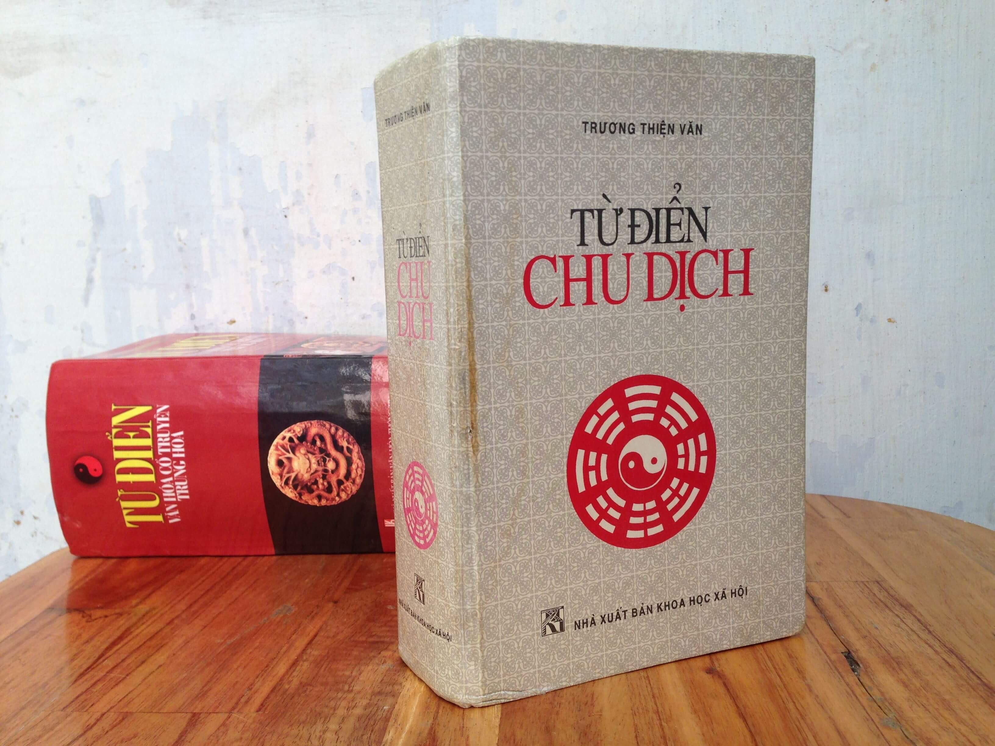 Sách Từ Điển Chu Dịch