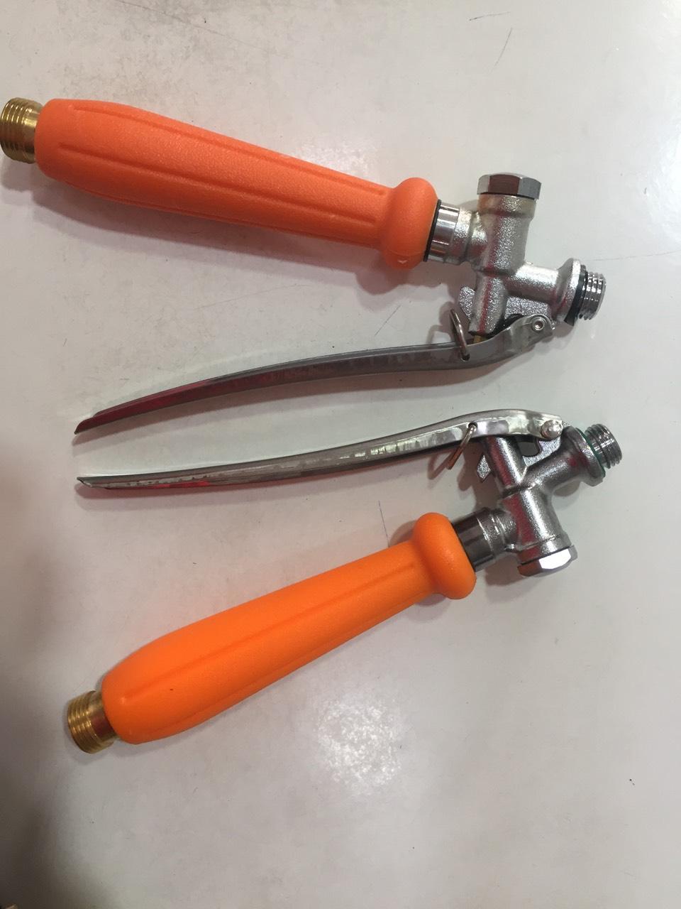 [HCM]Tay bóp inox dùng cho bình xịt điện
