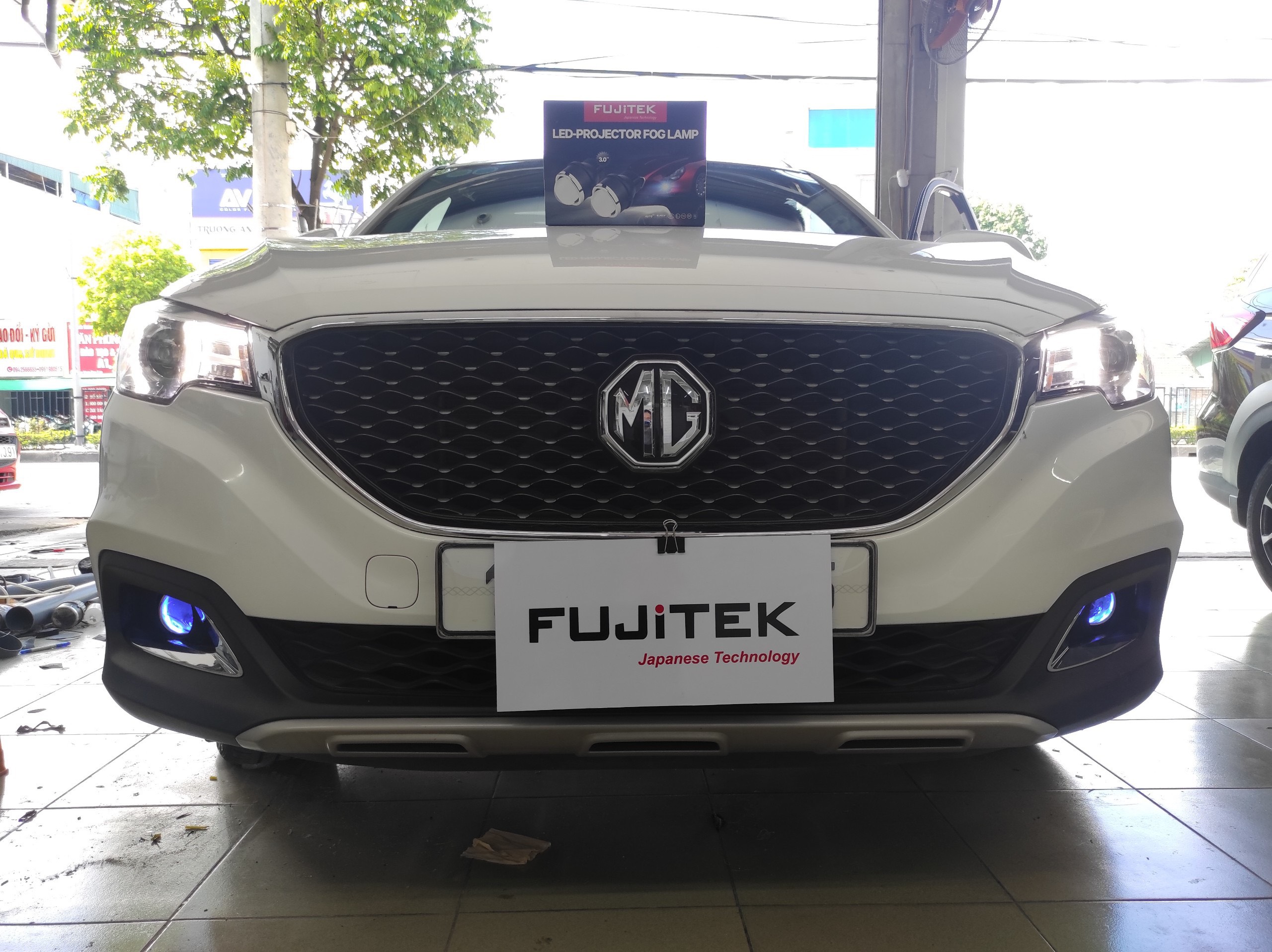 ĐÈN BI GẦM LED FUJITEK G1 PLUS 2 CHẾ ĐỘ PHA COS CÓ LED MẮT QUỶ