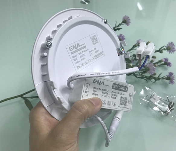Đèn panel tròn âm trần siêu mỏng ENA 9W