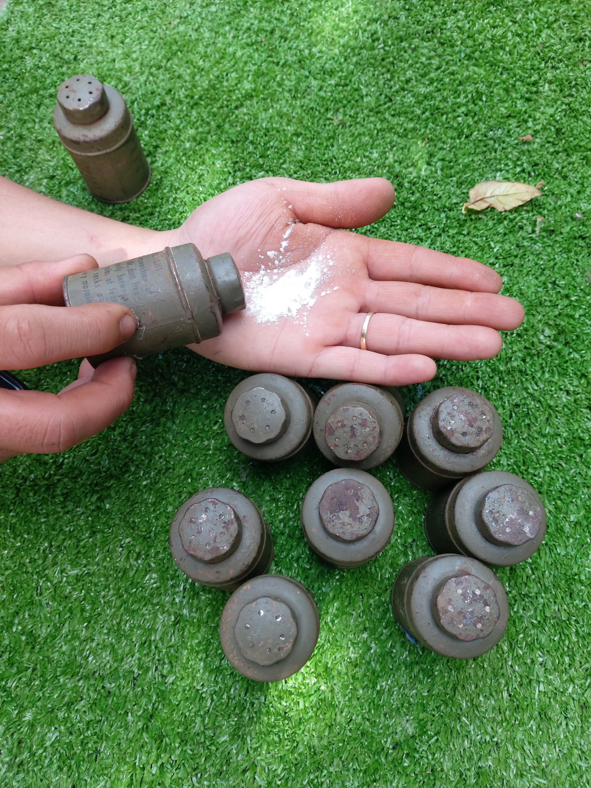 Phấn FOOT POWDER xưa MỸ ,Phấn xưa US
