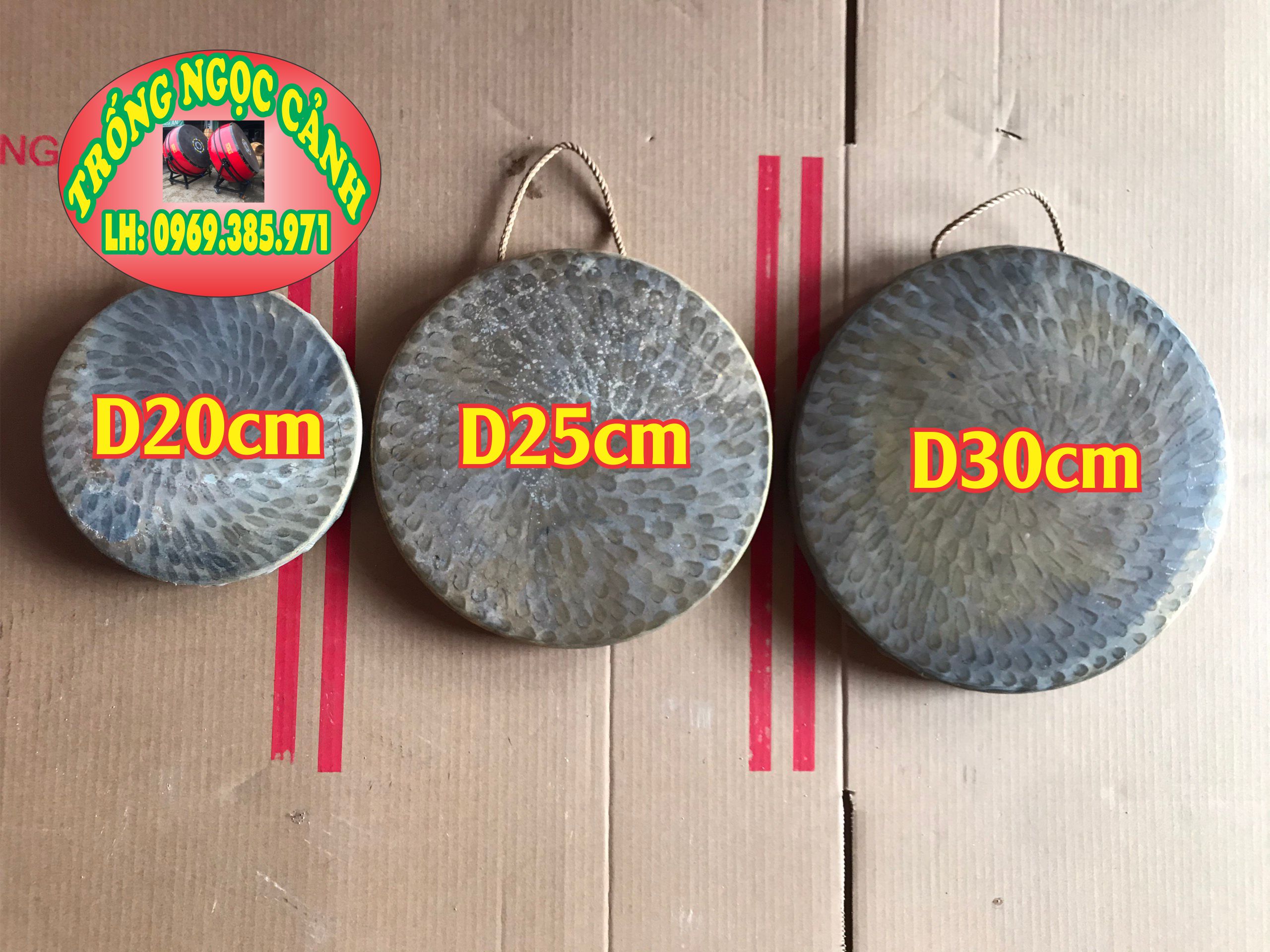 Bronze gongs Bronze gongs Bronze gongs Bronze cymbals of many standard sound sizes
