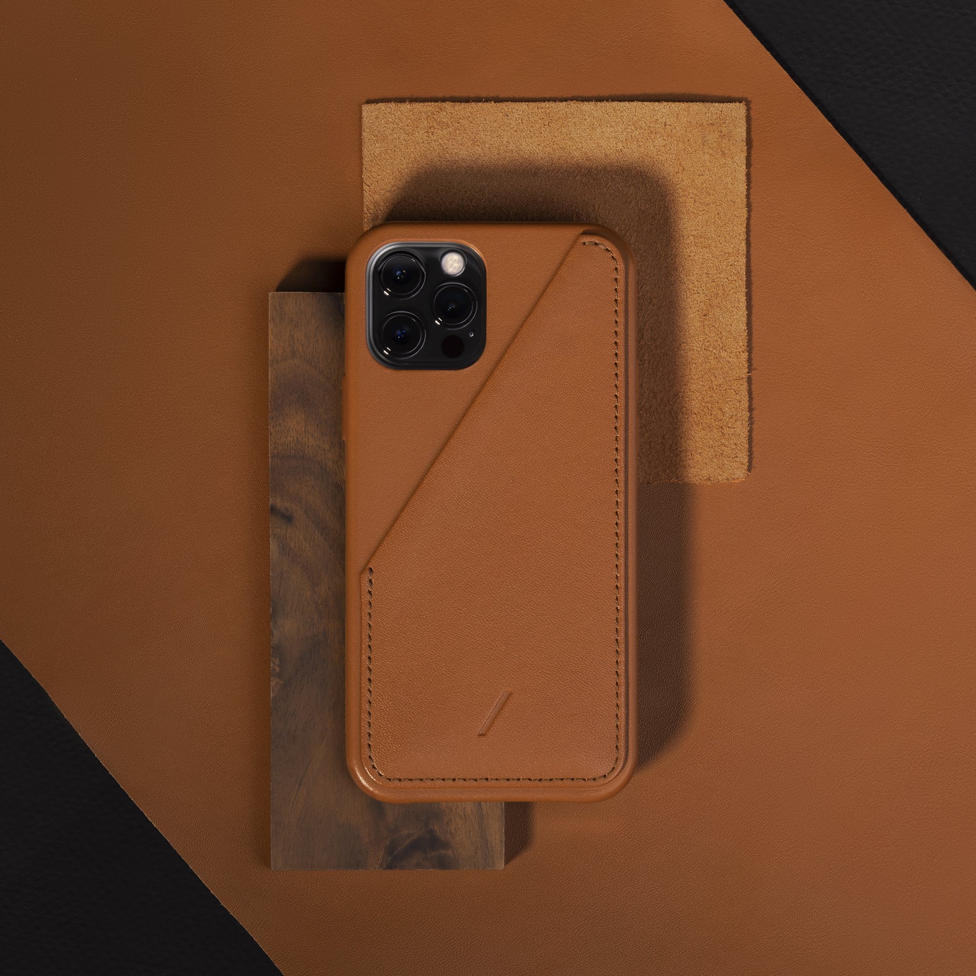 Ốp Native Union CLIC CARD dành cho iPhone 12/ 12 Pro / 12 Pro Max