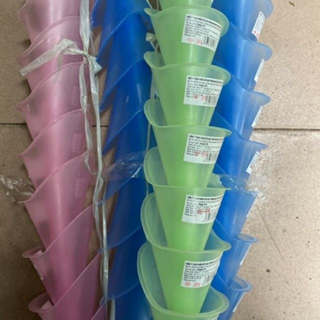 Phễu Đổ Dầu, Nhớt (Loại Dài 25Cm)