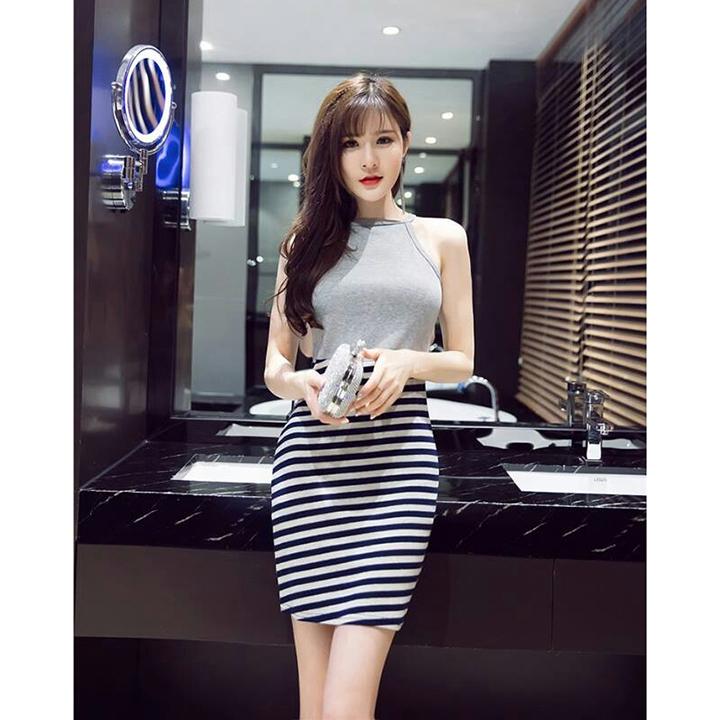Đầm Body Cổ Yếm Dễ Thương