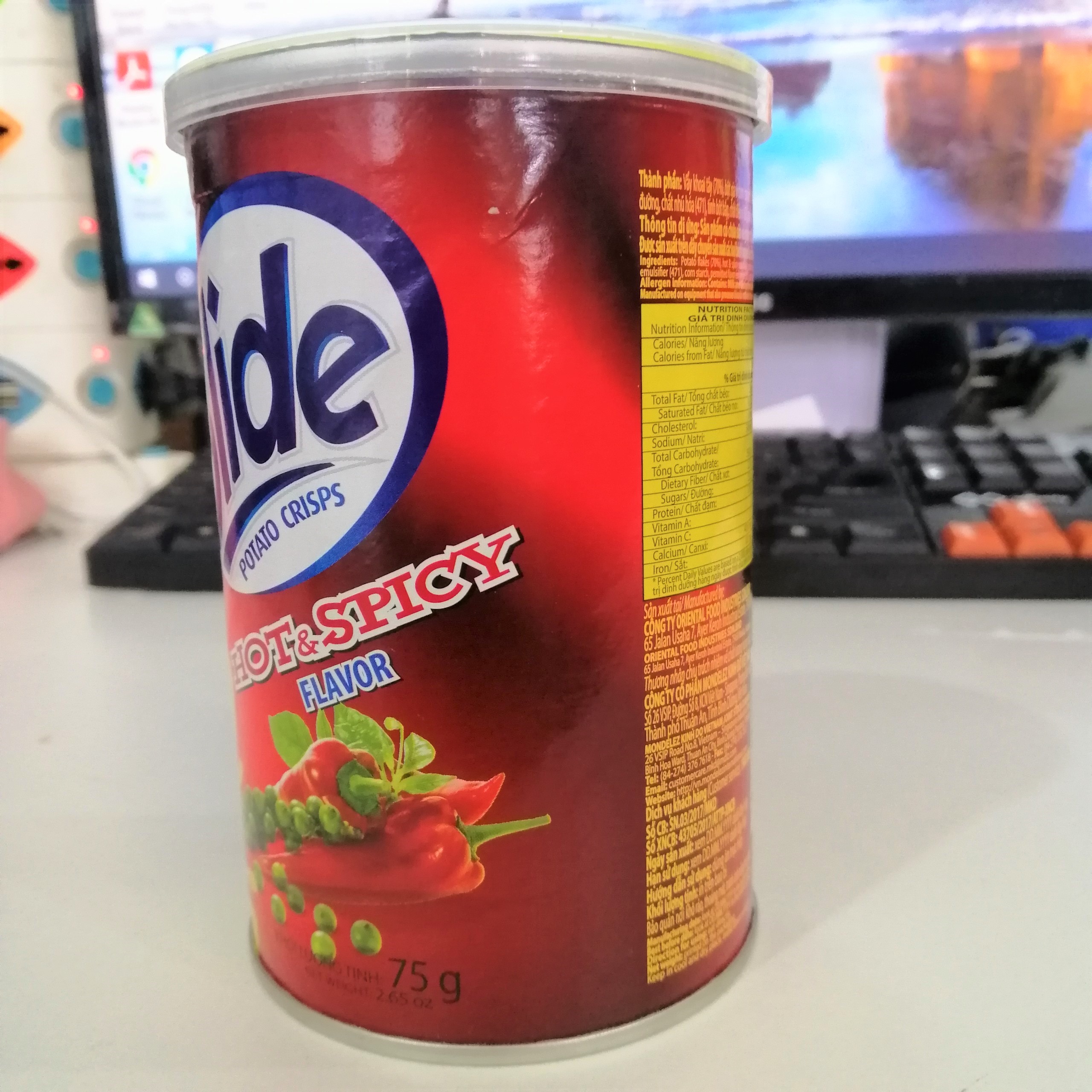 Snack Khoai Tây Slide Vị Thơm Cay (Lon 65g)