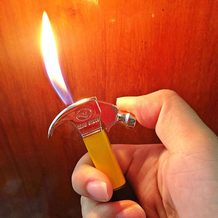 Bật lửa khò 1 tia lửa hình chiếc búa độc đáo - GD0937