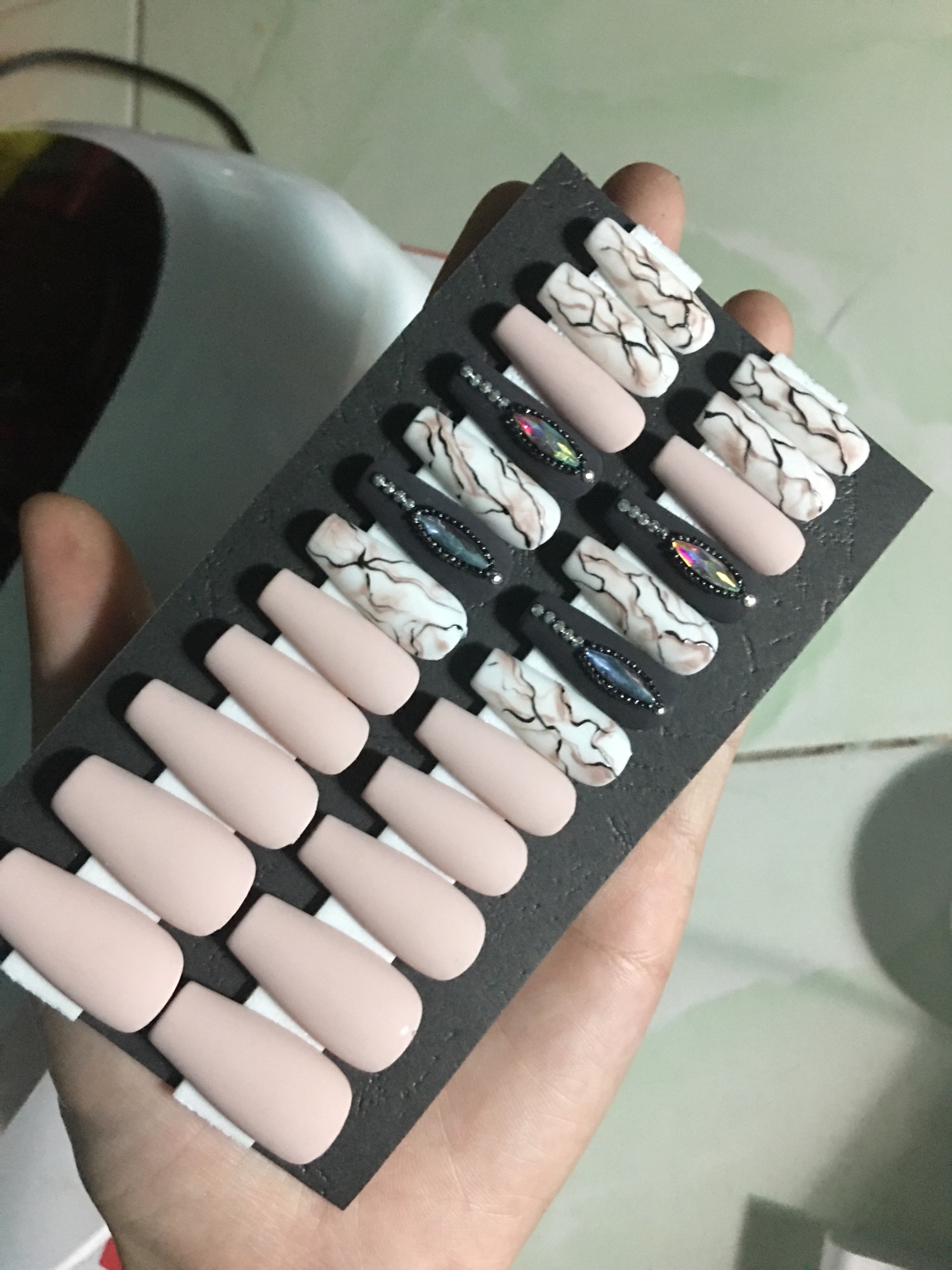 C001- móng tay giả- nail thiết kế