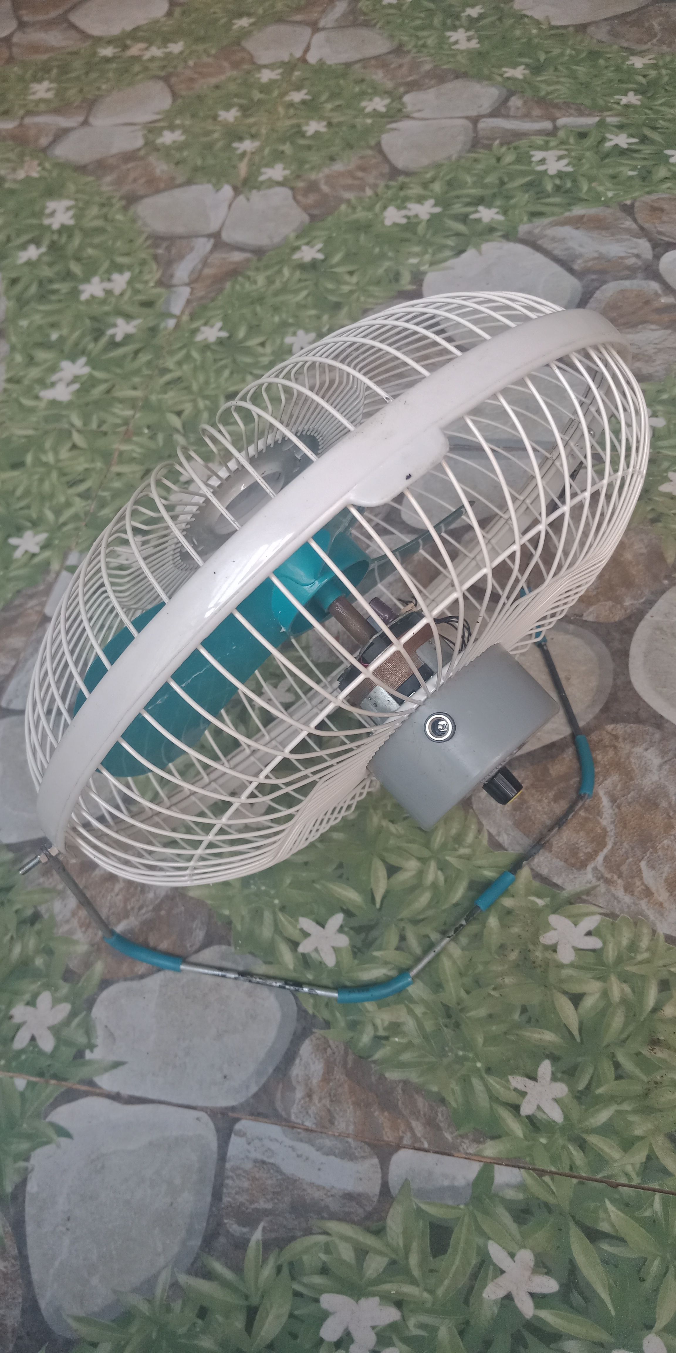 bộ vỏ quạt lồng sắt sử dụng cánh b2 ( cánh 20 cm )