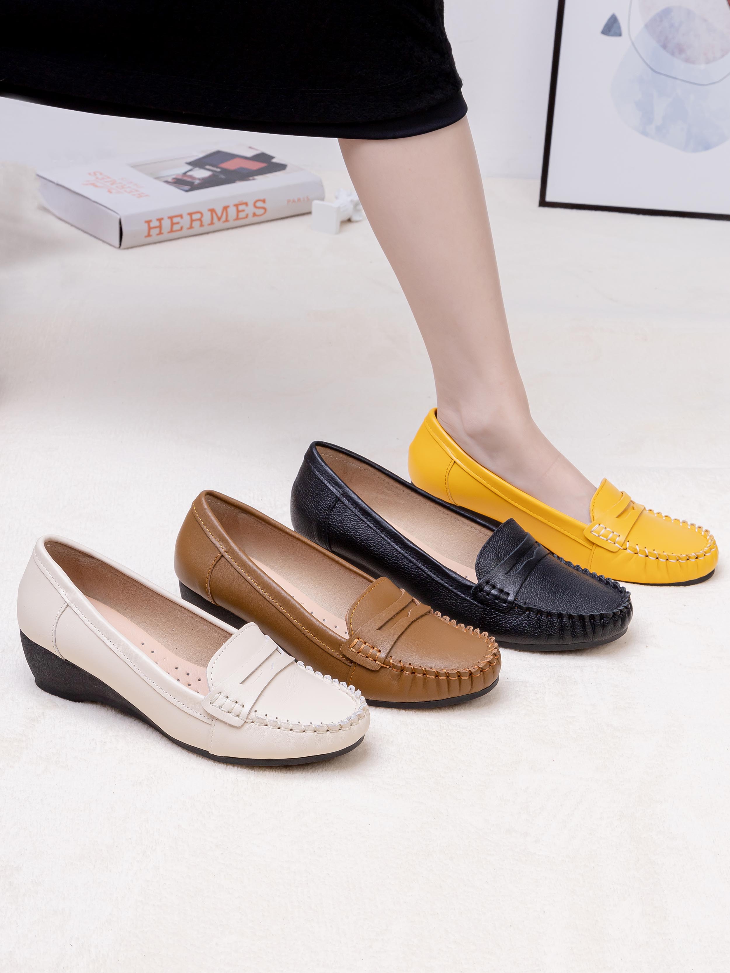 Giày Mọi Nữ Đế Xuồng 5cm Da Thật Pixie X997