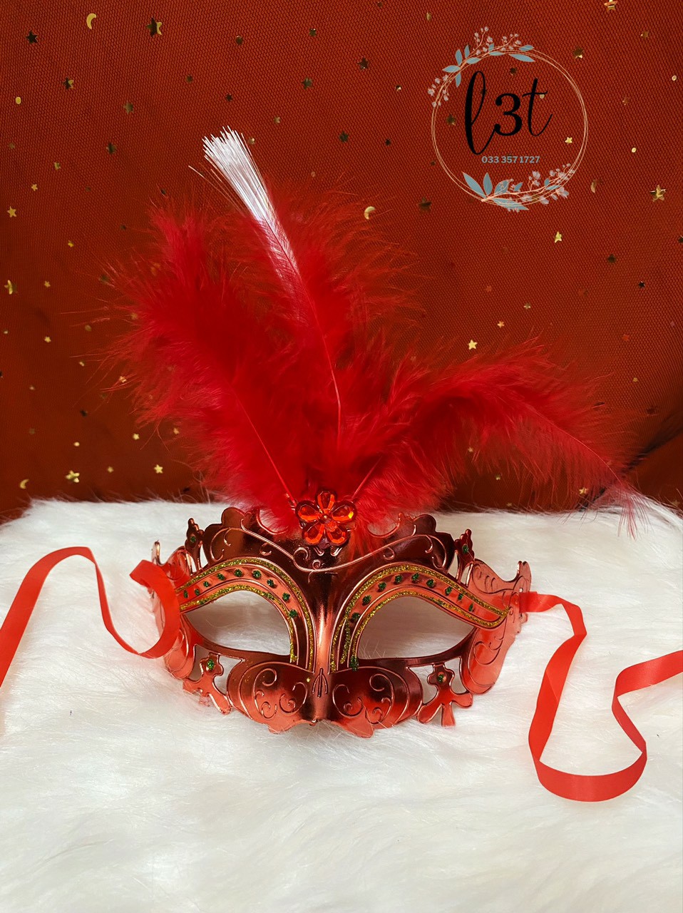 Mặt nạ hóa trang Halloween lông vũ có đèn LED