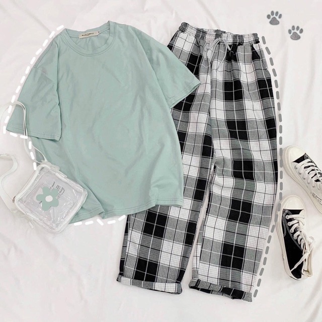 Bộ áo thun trơn quần karo - Tại Badashop