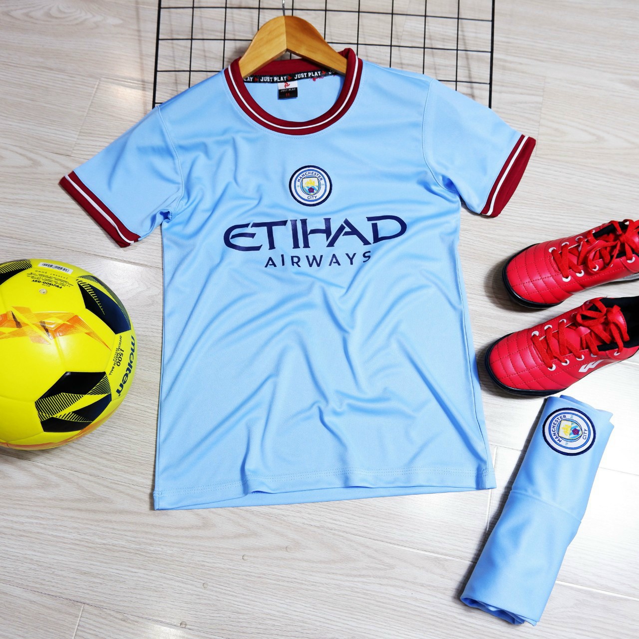 Sale lẻ size quần áo đá banh trẻ em Manchester City Xanh 23/24 -