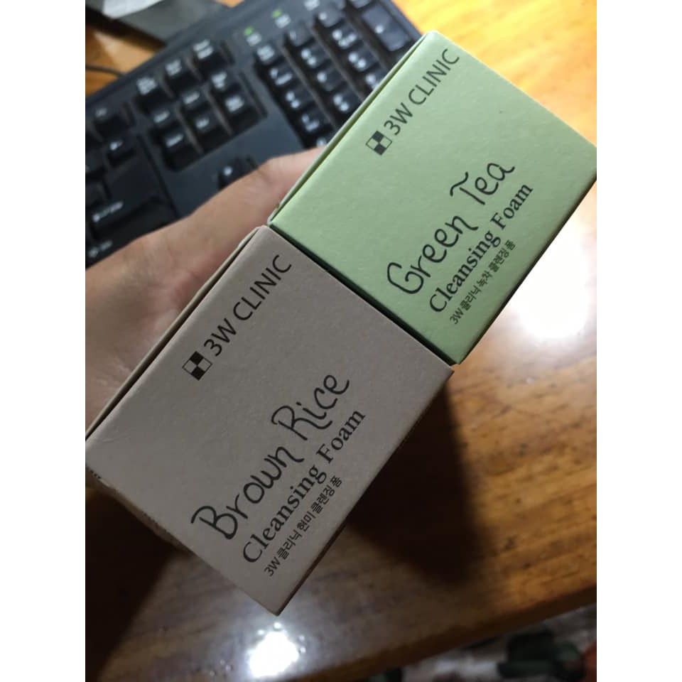 SỮA RỬA MẶT TRÀ XANH 3W CLINIC