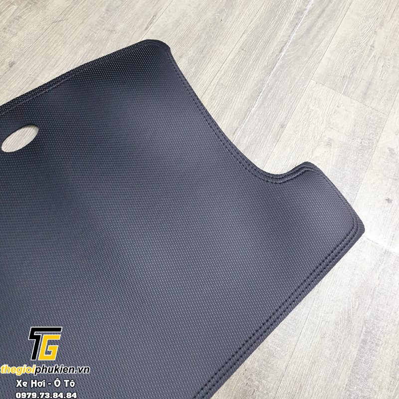 Thảm da Taplo Ford Everest 2023 vân Carbon cao cấp