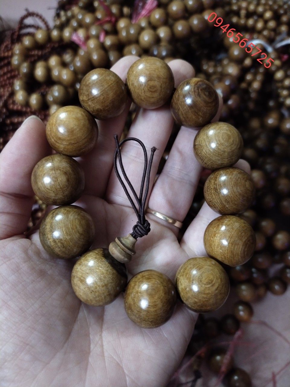 vòng tay gỗ bách xanh thơm phức 20ly