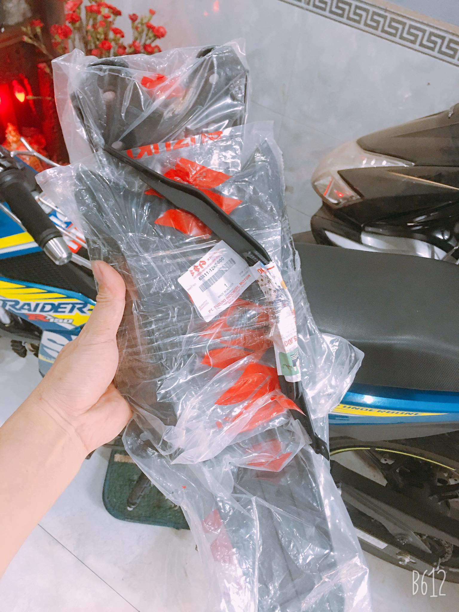 [HCM]Dè sau Satria Fi 3 món và bát chống rung dè