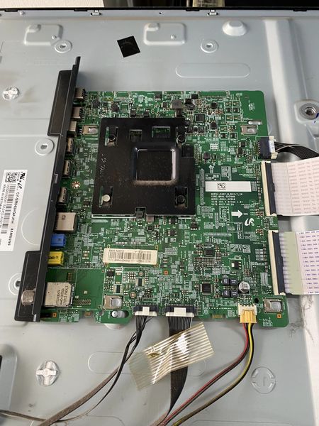 Bo mạch: 40MU6100, 40MU6103