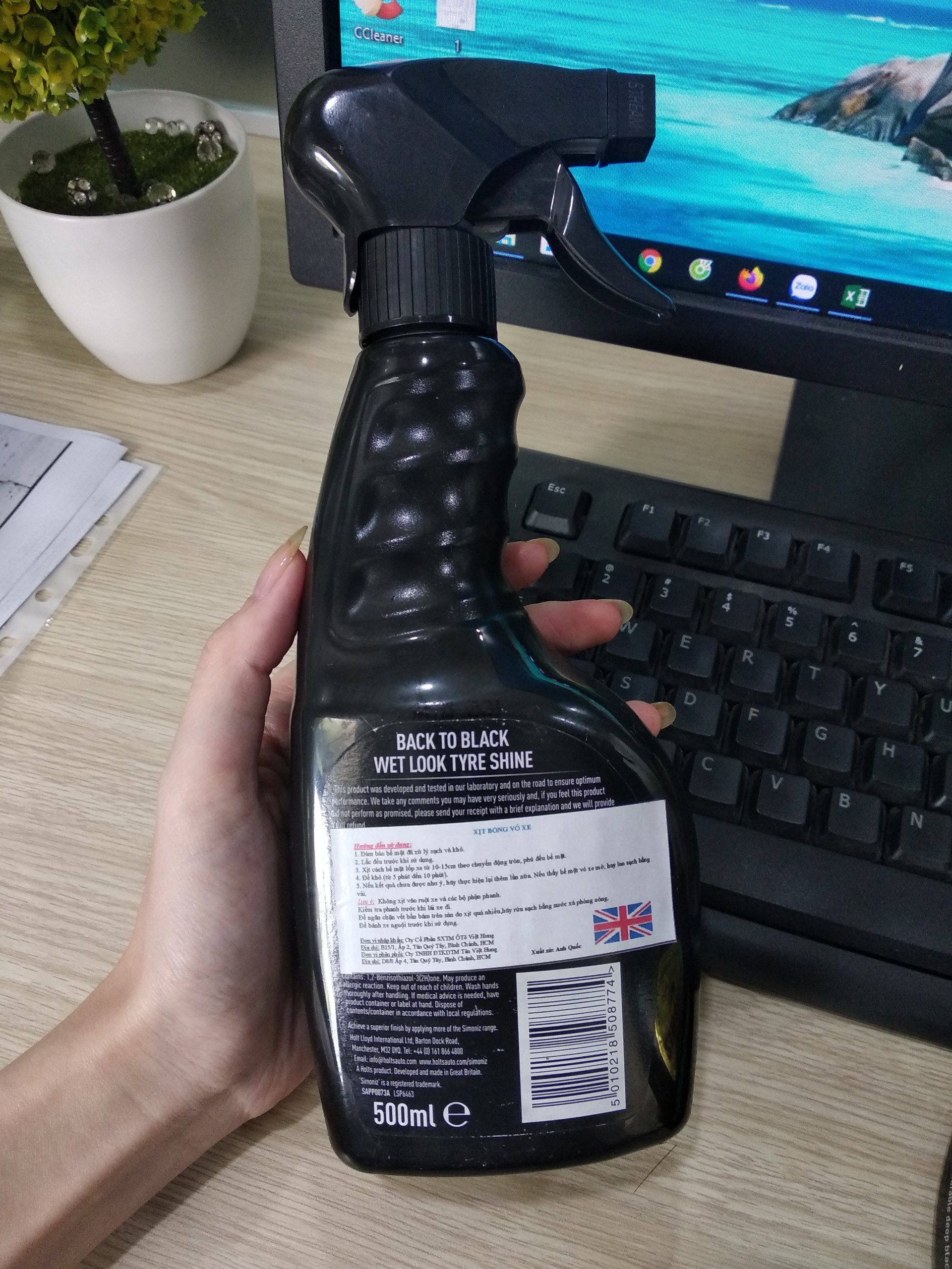 HCM - Xịt bóng vỏ xe - Simoniz