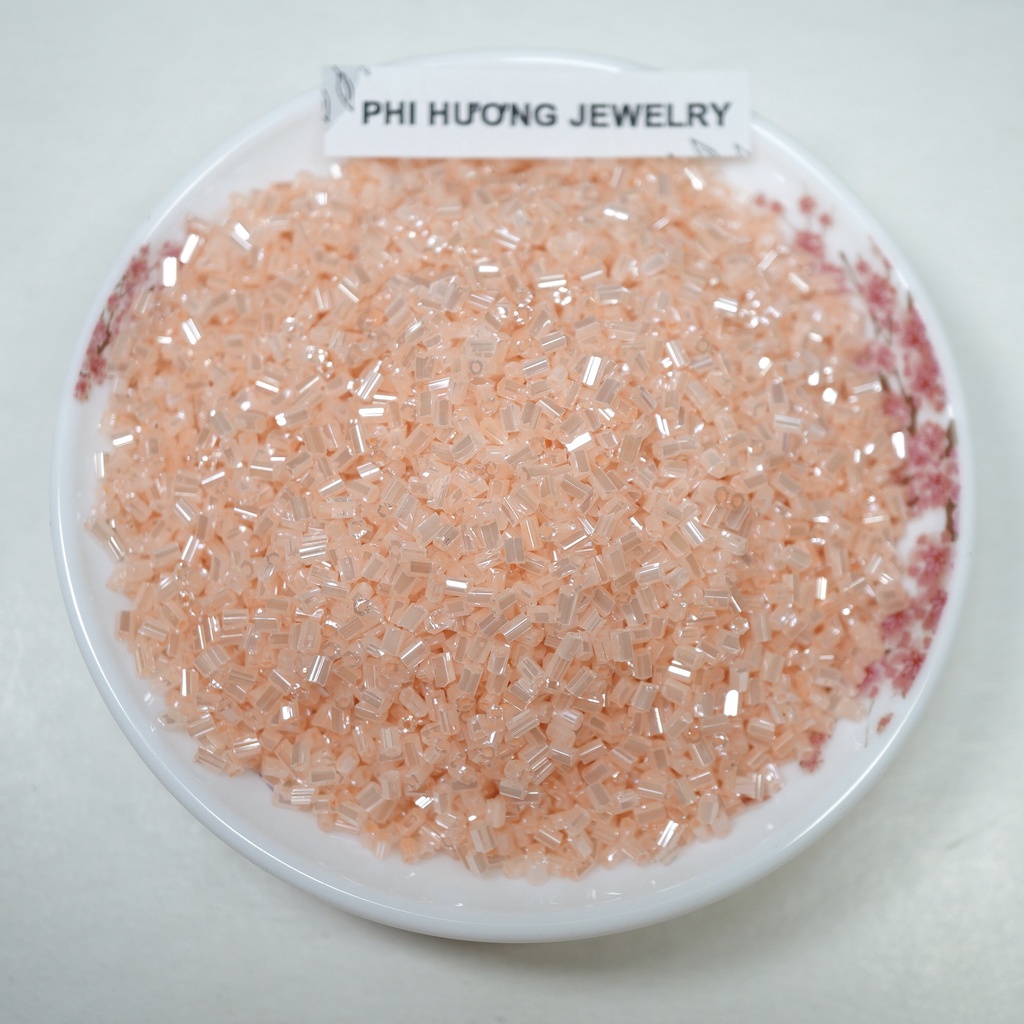50gr hạt cườm gãy 2mm - cườm cắt ống trúc nhiều màu đính kết quần áo