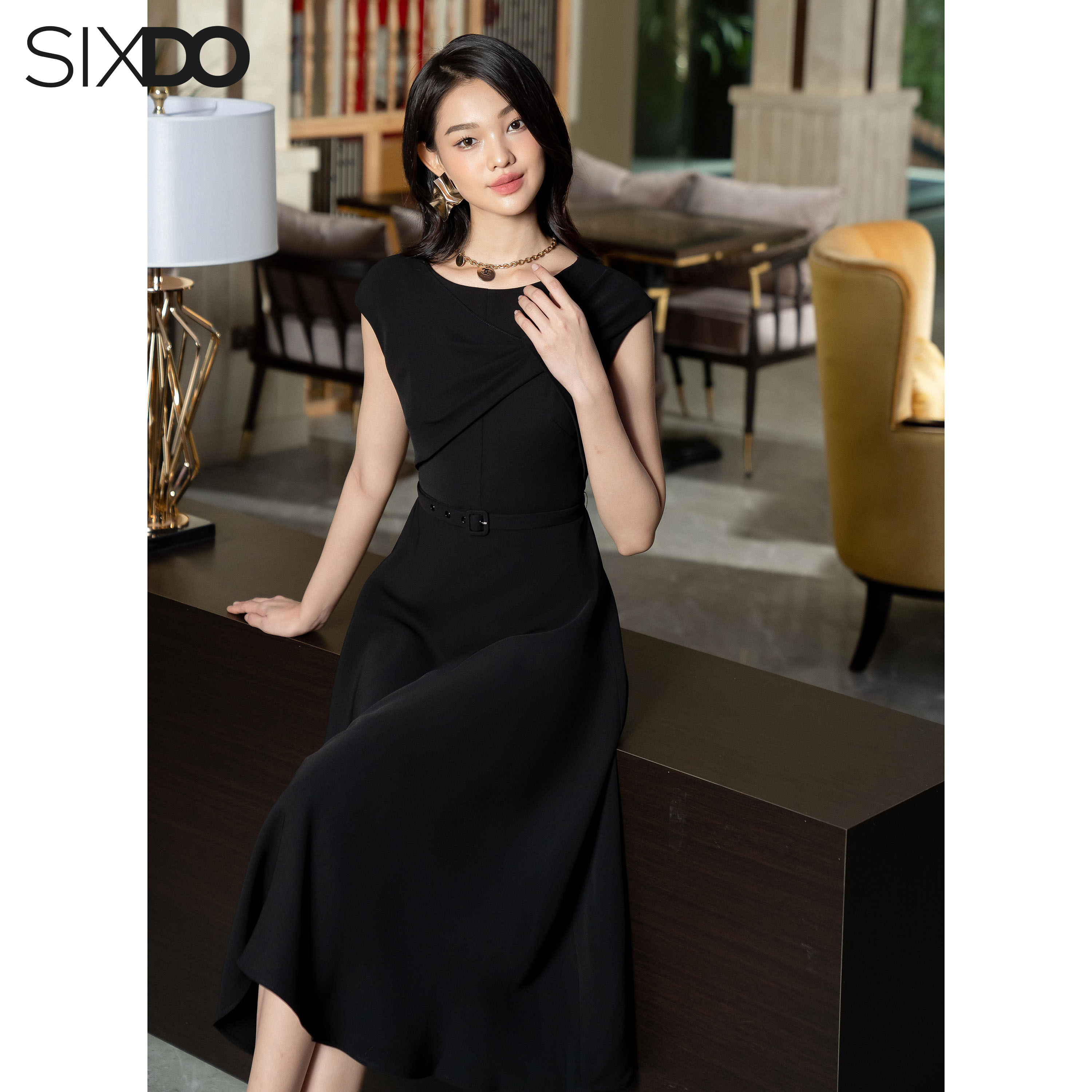 Đầm đen phối đai eo SIXDO (Black Sleeveless Midi Woven Dress)